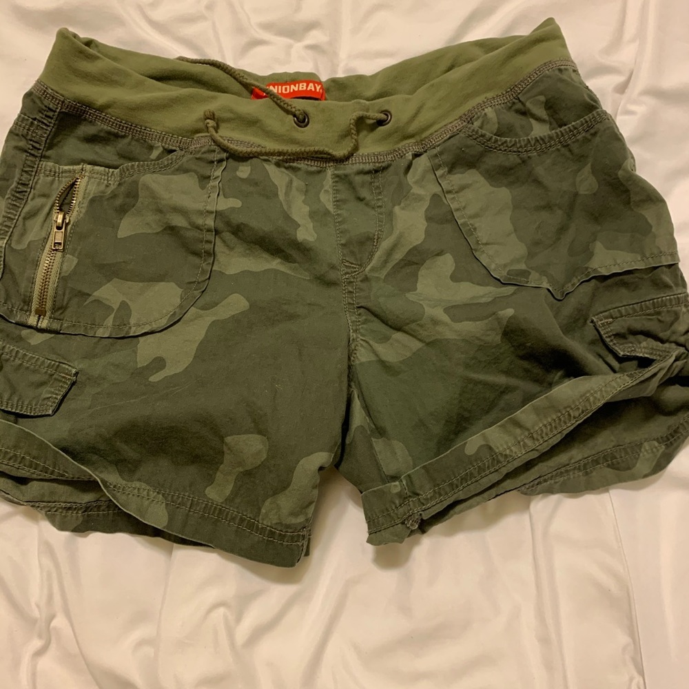 Unionbay camo shorts size 11